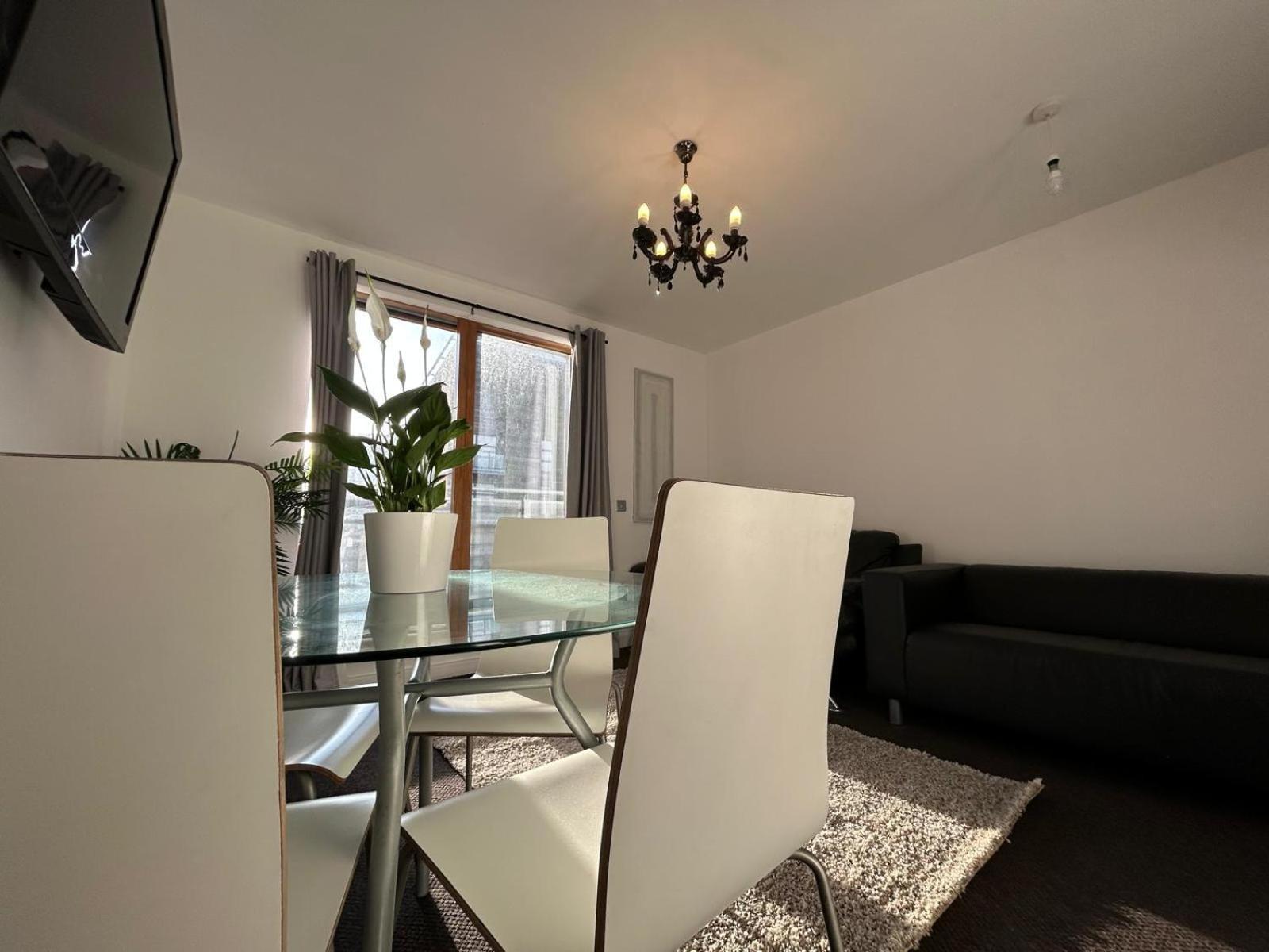 Central 2Bed 2Bath مانشستر المظهر الخارجي الصورة
